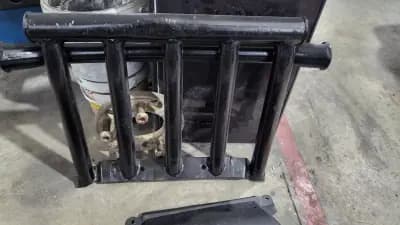 Vendo Land Rover Defender 2001 - 35000 EUR, 81787 km - AUTO.MOTO.pt