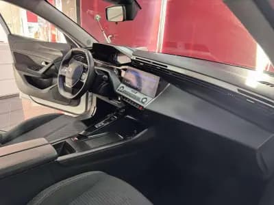 Vendo Peugeot 308 SW 2022 - 18500 EUR, 159500 km - AUTO.MOTO.pt