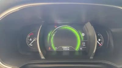 Sell Renault Mégane 2017 - 13900 EUR, 106866 km - AUTO.MOTO.pt