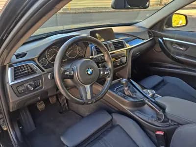 Vendo BMW 318 2018 - 19990 EUR, 125000 km - AUTO.MOTO.pt