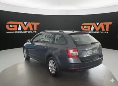 Sell Skoda Octavia Break 2020 - 14990 EUR, 174000 km - AUTO.MOTO.pt