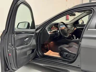 Vendo BMW 520 2012 - 16950 EUR, 197000 km - AUTO.MOTO.pt