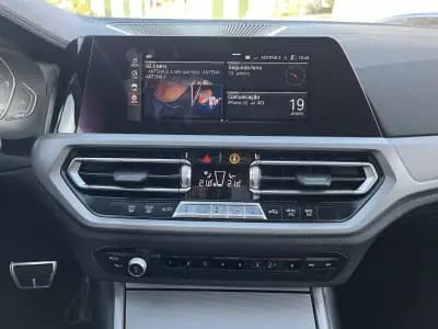 Vendo BMW 320 2021 - 31950 EUR, 80000 km - AUTO.MOTO.pt