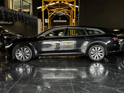 Sell Volkswagen Arteon 2023 - 31990 EUR, 45800 km - AUTO.MOTO.pt