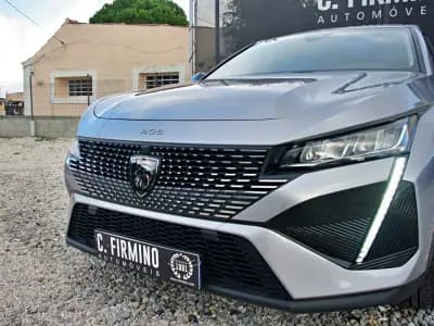 Vendo Peugeot 408 2024 - 24600 EUR, 30776 km - AUTO.MOTO.pt