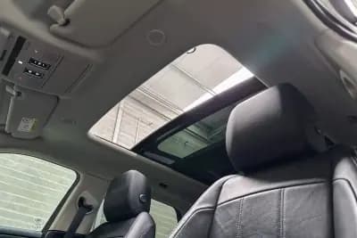 Sell Land Rover Range Rover Evoque 2021 - 39950 EUR, 51541 km - AUTO.MOTO.pt