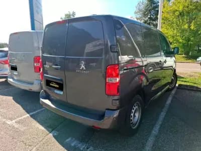 Vendo Peugeot Expert 2021 - 17990 EUR, 190844 km - AUTO.MOTO.pt