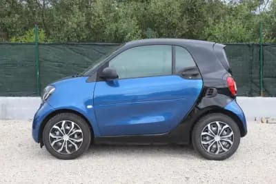 Vendo Smart Fortwo Cabrio 2015 - 8900 EUR, 50800 km - AUTO.MOTO.pt