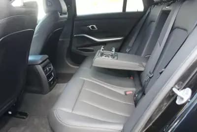 Vendo BMW 330 2025 - 54980 EUR, 18652 km - AUTO.MOTO.pt