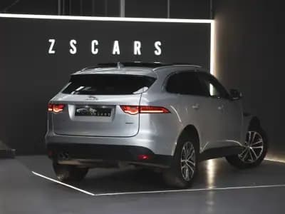 Sell Jaguar F-Pace 2017 - 23990 EUR, 91000 km - AUTO.MOTO.pt