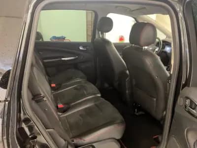 Vendo Ford S-Max 2008 - 11990 EUR, 214642 km - AUTO.MOTO.pt