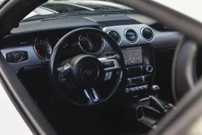 Vendo Ford Mustang 2016 - 30900 EUR, 101230 km - AUTO.MOTO.pt