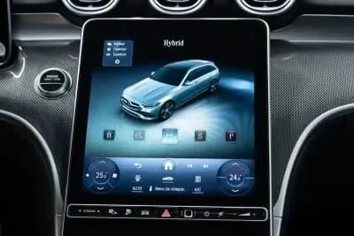 Vendo Mercedes-Benz C 300 2022 - 42950 EUR, 63000 km - AUTO.MOTO.pt