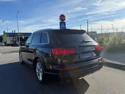 Vendo Audi Q7 2015 - 32900 EUR, 220901 km - AUTO.MOTO.pt