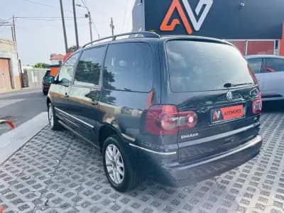 Vendo Volkswagen Sharan 2009 - 10950 EUR, 110000 km - AUTO.MOTO.pt