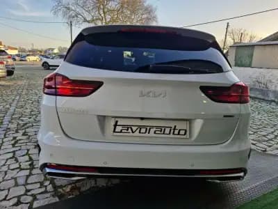 Vendo Kia Ceed SW 2023 - 23500 EUR, 82000 km - AUTO.MOTO.pt