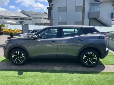 Vendo Peugeot 2008 2021 - 16500 EUR, 170000 km - AUTO.MOTO.pt