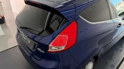 Sell Ford Fiesta 2015 - 8990 EUR, 144693 km - AUTO.MOTO.pt