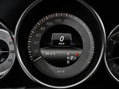 Sell Mercedes-Benz CLS 350 2013 - 26950 EUR, 199000 km - AUTO.MOTO.pt