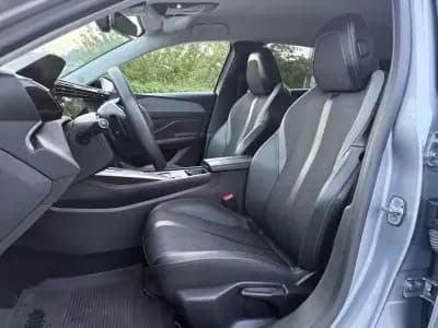 Vendo Peugeot 308 2022 - 21999 EUR, 128000 km - AUTO.MOTO.pt