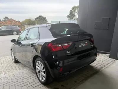 Vendo Audi A1 Sportback 2025 - 26750 EUR, 956 km - AUTO.MOTO.pt