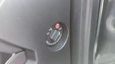 Vendo Renault Scénic 2017 - 12990 EUR, 172302 km - AUTO.MOTO.pt