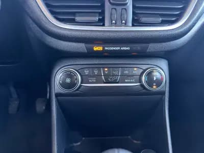 Vendo Ford Fiesta 2020 - 12990 EUR, 48500 km - AUTO.MOTO.pt