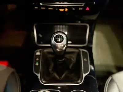 Sell Mercedes-Benz C 200 2015 - 17490 EUR, 183000 km - AUTO.MOTO.pt