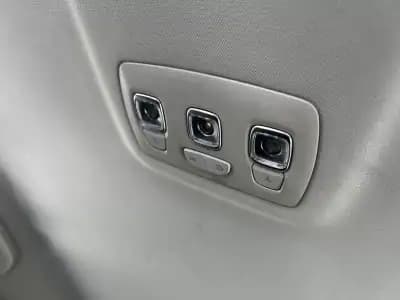 Vendo Renault Mégane 2019 - 14250 EUR, 135000 km - AUTO.MOTO.pt