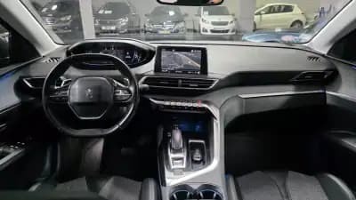 Sell Peugeot 3008 2017 - 17990 EUR, 91000 km - AUTO.MOTO.pt