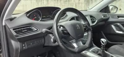 Sell Peugeot 308 SW 2019 - 12750 EUR, 100000 km - AUTO.MOTO.pt