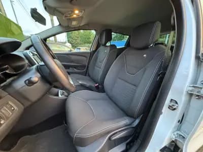 Vendo Renault Clio 2018 - 12500 EUR, 138000 km - AUTO.MOTO.pt