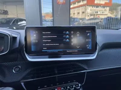 Sell Peugeot 2008 2021 - 16850 EUR, 43376 km - AUTO.MOTO.pt