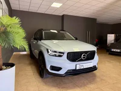 Sell Volvo XC 40 2021 - 26500 EUR, 139987 km - AUTO.MOTO.pt