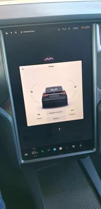 Vendo Tesla Model X 2019 - 59990 EUR, 179000 km - AUTO.MOTO.pt
