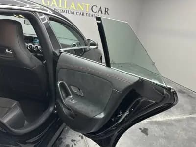 Sell Mercedes-Benz CLA 250 2021 - 31900 EUR, 49900 km - AUTO.MOTO.pt