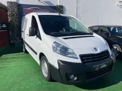 Sell Peugeot Expert 2015 - 10950 EUR, 187000 km - AUTO.MOTO.pt