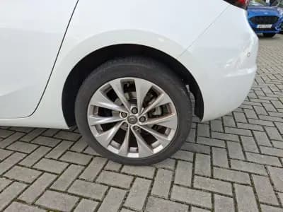 Vendo Opel Astra 2016 - 11000 EUR, 81600 km - AUTO.MOTO.pt