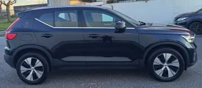 Vendo Volvo XC 40 2022 - 29490 EUR, 63800 km - AUTO.MOTO.pt