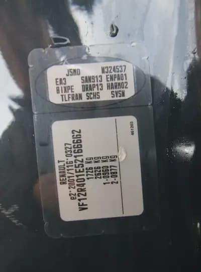 Sell Renault Captur 2015 - 12990 EUR, 130000 km - AUTO.MOTO.pt