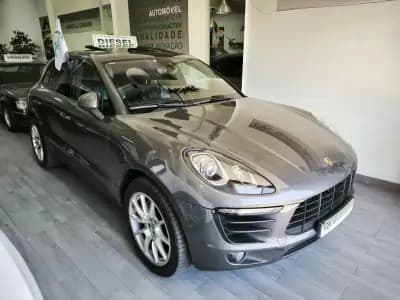 Vendo Porsche Macan 2014 - 42950 EUR, 177239 km - AUTO.MOTO.pt