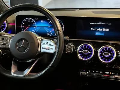 Sell Mercedes-Benz A 180 2017 - 25990 EUR, 160000 km - AUTO.MOTO.pt