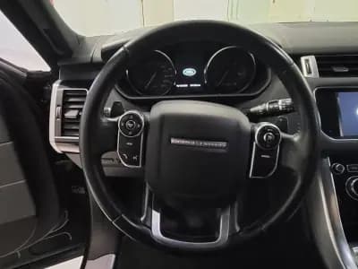 Vendo Land Rover Range Rover Sport 2015 - 39500 EUR, 274794 km - AUTO.MOTO.pt
