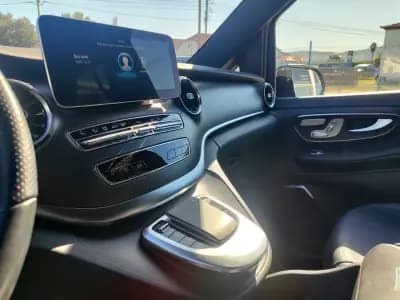 Sell Mercedes-Benz V 300 2020 - 52000 EUR, 120000 km - AUTO.MOTO.pt