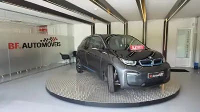 Vendo BMW i3 2022 - 21900 EUR, 91102 km - AUTO.MOTO.pt
