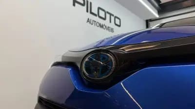 Vendo Toyota C-HR 2022 - 23990 EUR, 137566 km - AUTO.MOTO.pt