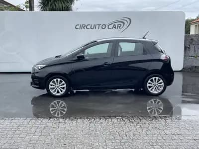 Vendo Renault Zoe 2020 - 15250 EUR, 80651 km - AUTO.MOTO.pt
