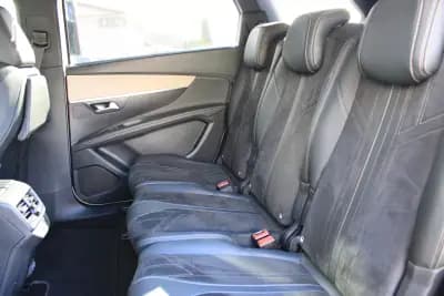 Vendo Peugeot 5008 2021 - 24900 EUR, 163348 km - AUTO.MOTO.pt