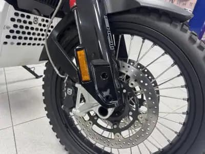 Vendo mota Husqvarna Norden 901 2023 - 14000 EUR, 8407 km - AUTO.MOTO.pt