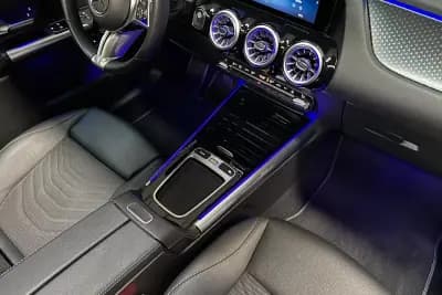 Vendo Mercedes-Benz GLA 250 2024 - 40950 EUR, 31091 km - AUTO.MOTO.pt